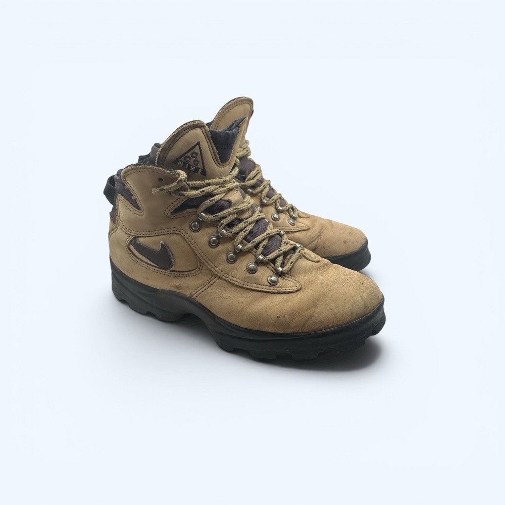 Vintage Nike ACG Brown Hiking‎ Boots Size 9 women